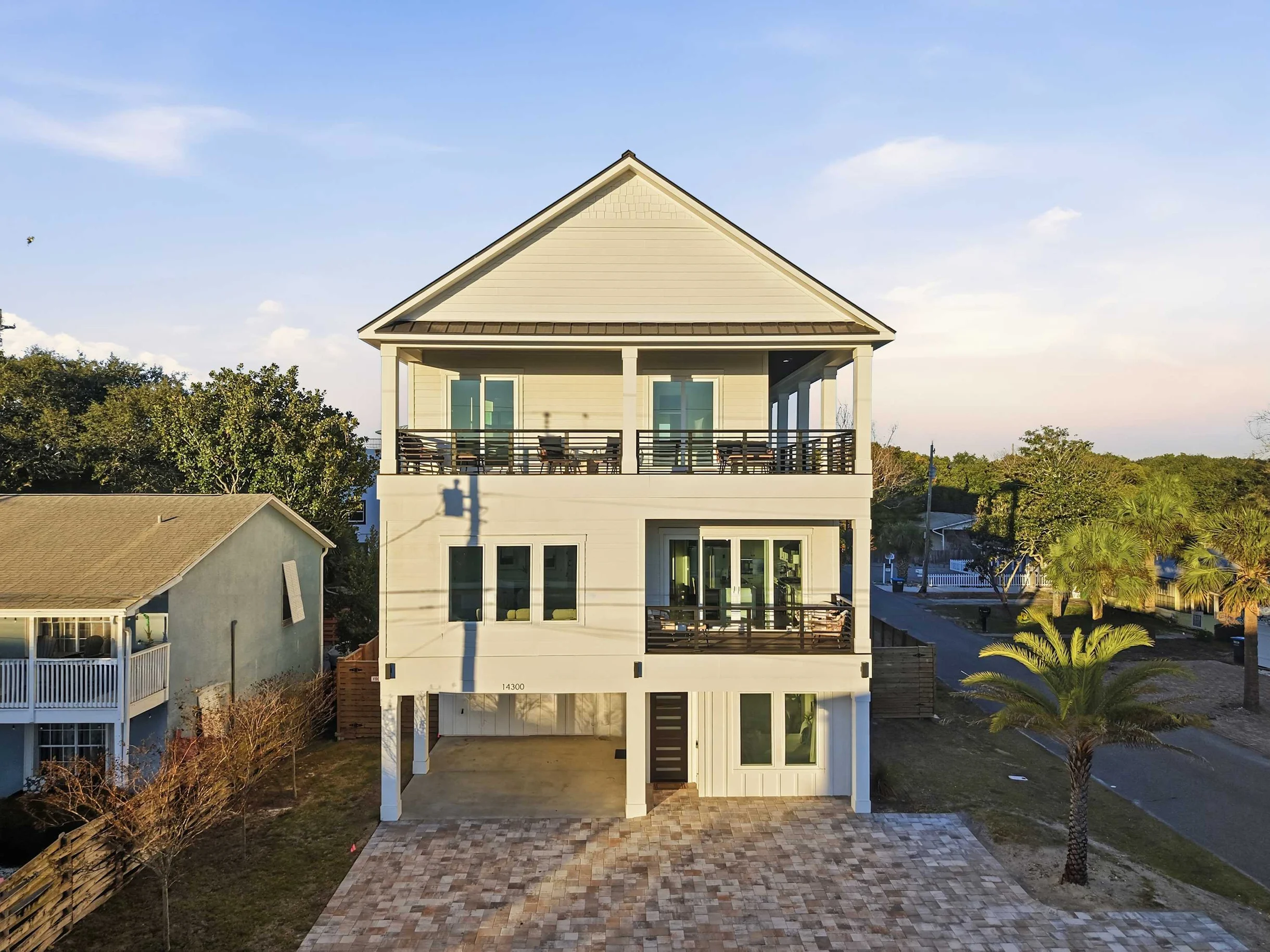 Wander Panama Shores #192