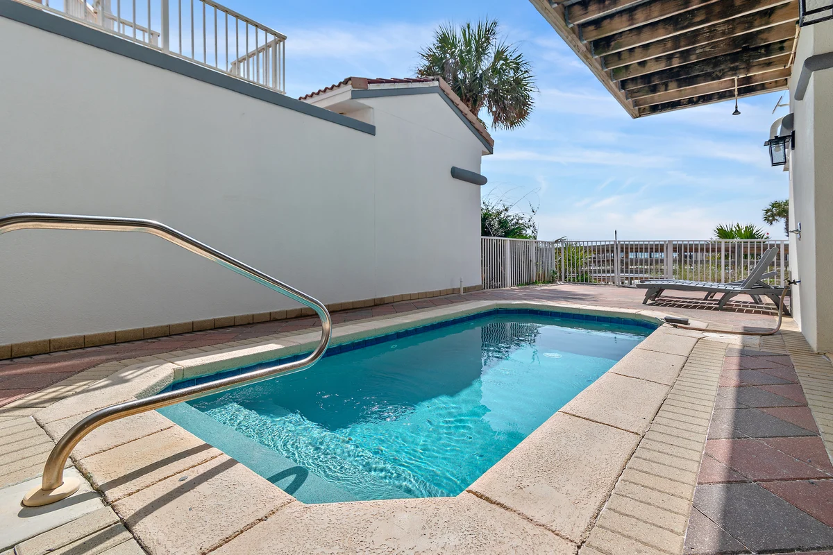 Wander Miramar Pearl