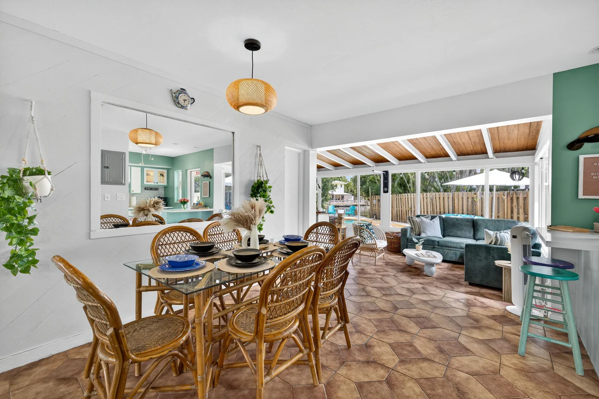 Wander Wilton Manors Oaks #26