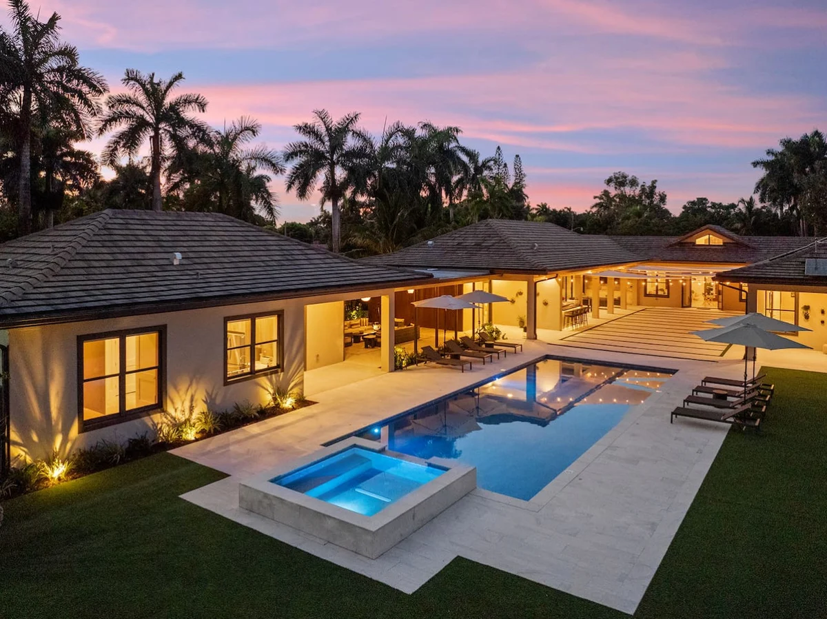Home in Miami property photo 2