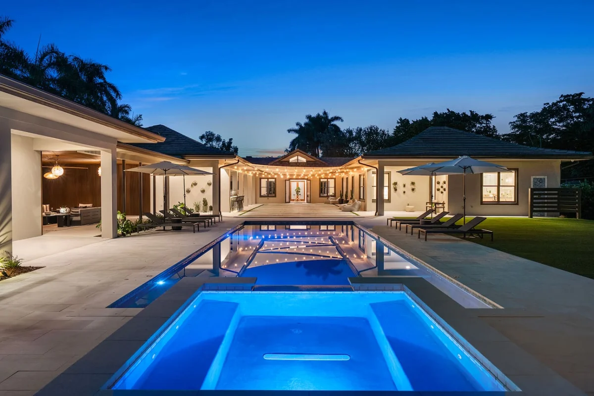 Home in Miami property photo 3
