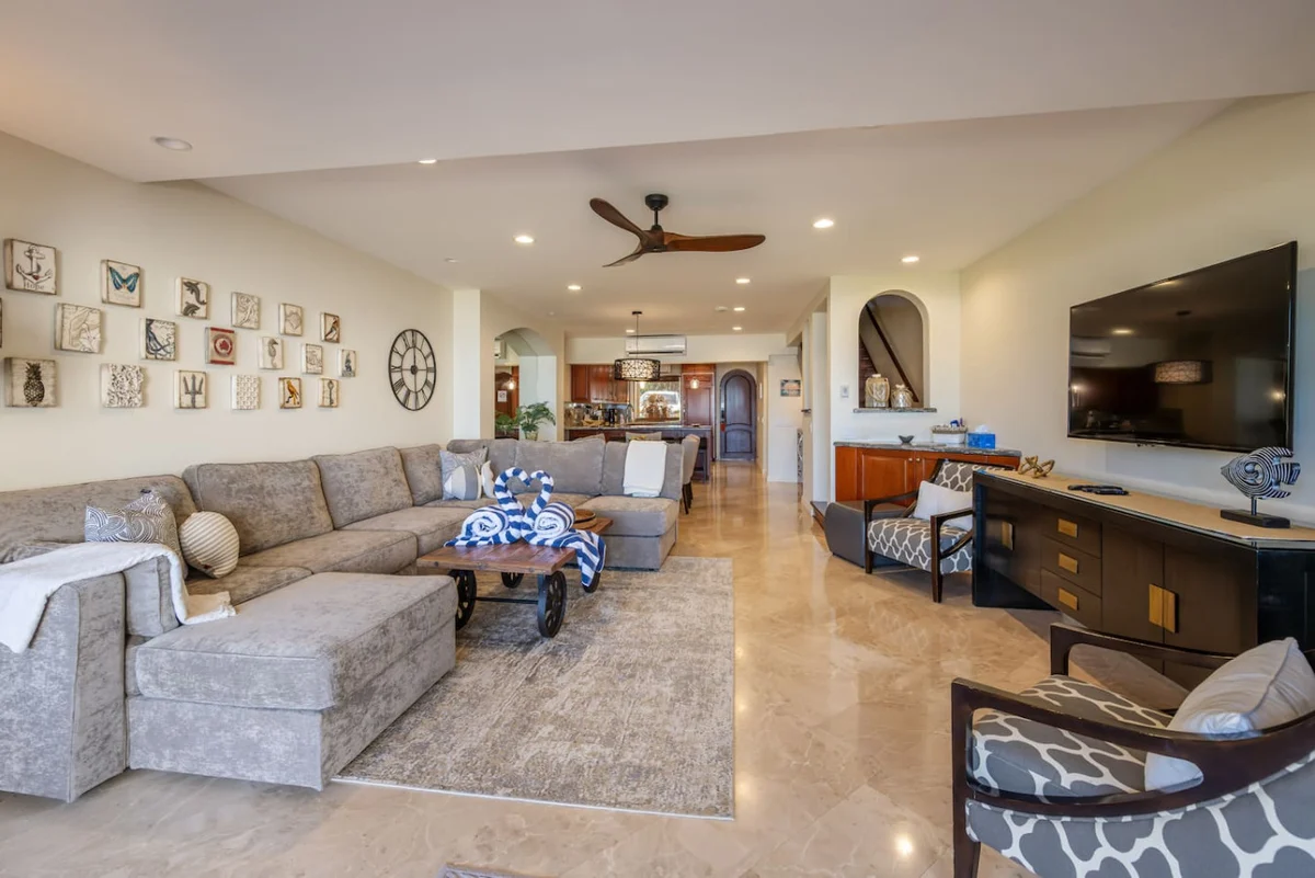 Luxury Oceanfront Villa | The Palms #21
