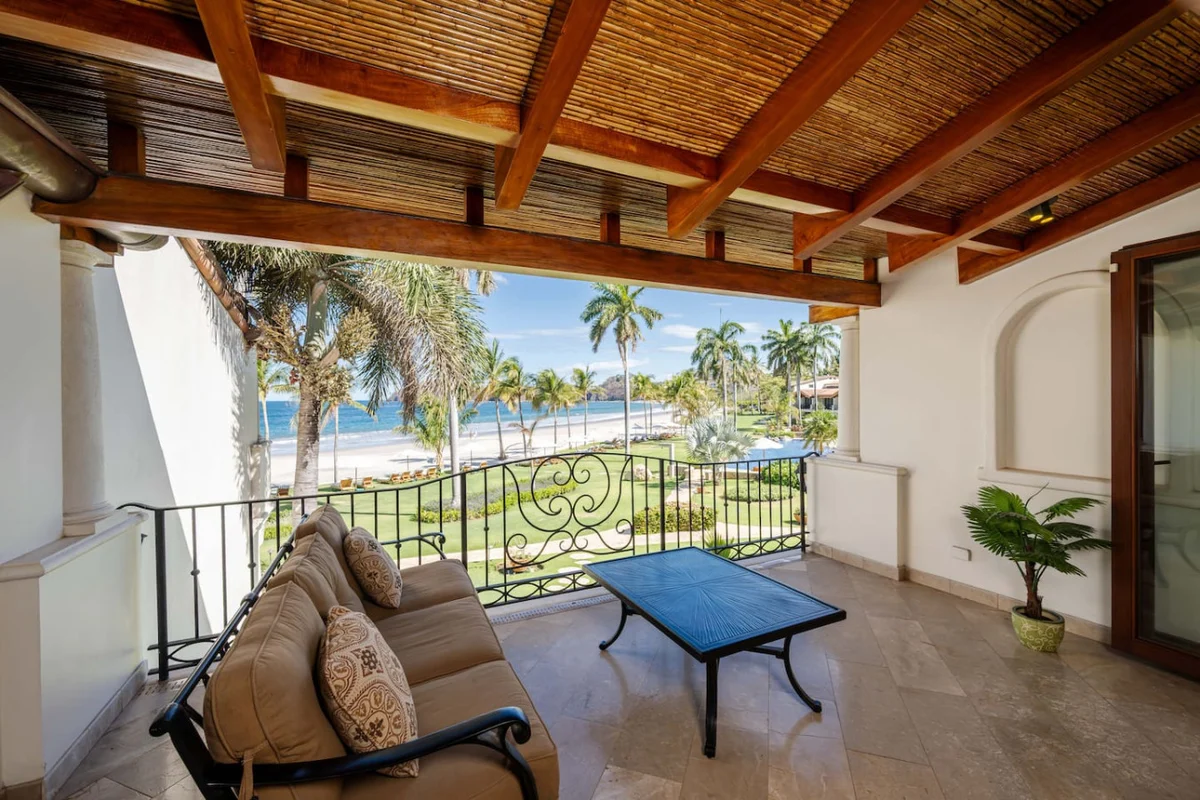 Luxury Oceanfront Villa | The Palms #23