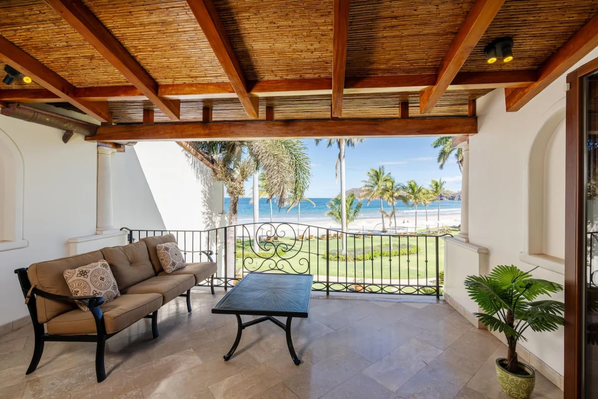 Luxury Oceanfront Villa | The Palms #12