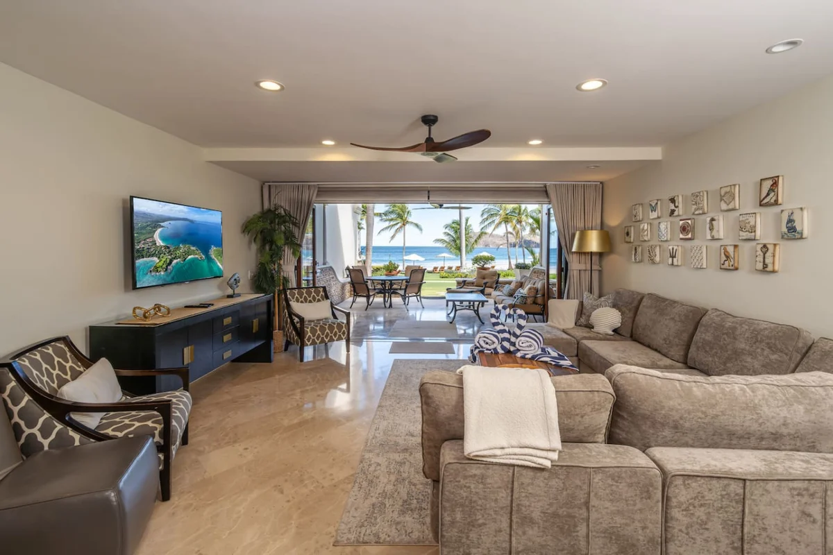 Luxury Oceanfront Villa | The Palms #20