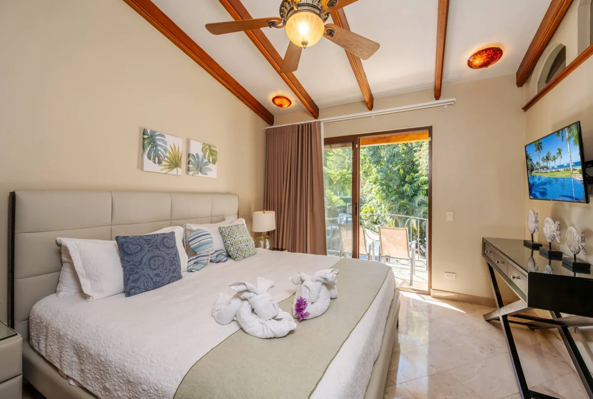 Luxury Oceanfront Villa | The Palms #19