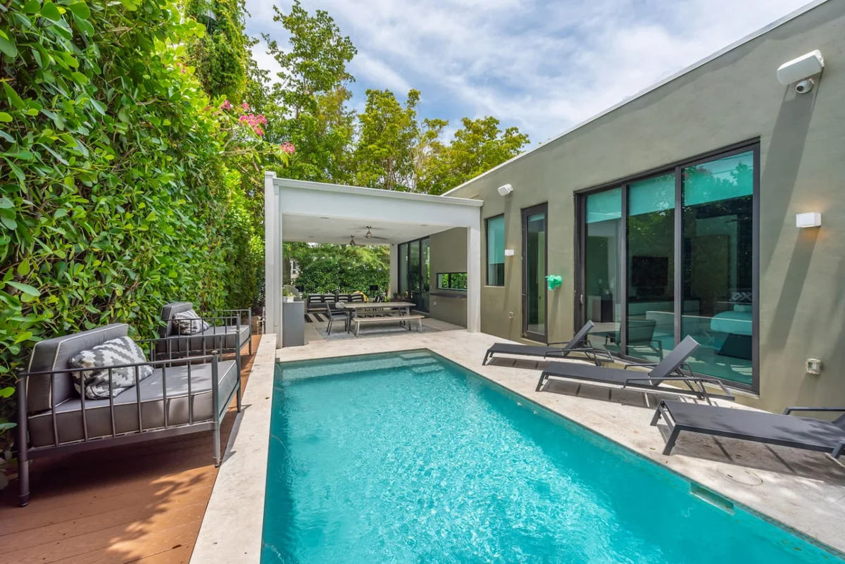 Lux Villa for 12 Miami Design District with Pool! #42