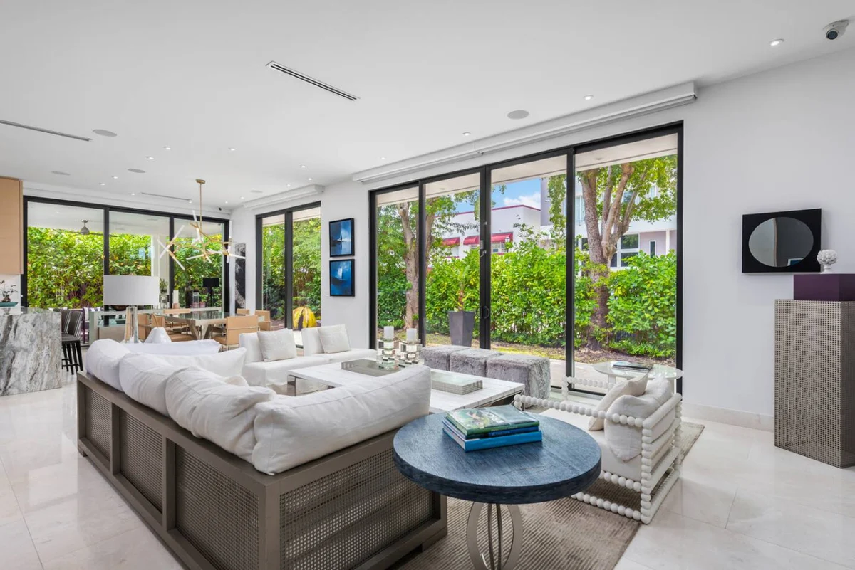 Lux Villa for 12 Miami Design District with Pool! #30
