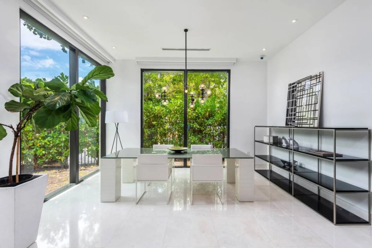 Lux Villa for 12 Miami Design District with Pool! #11