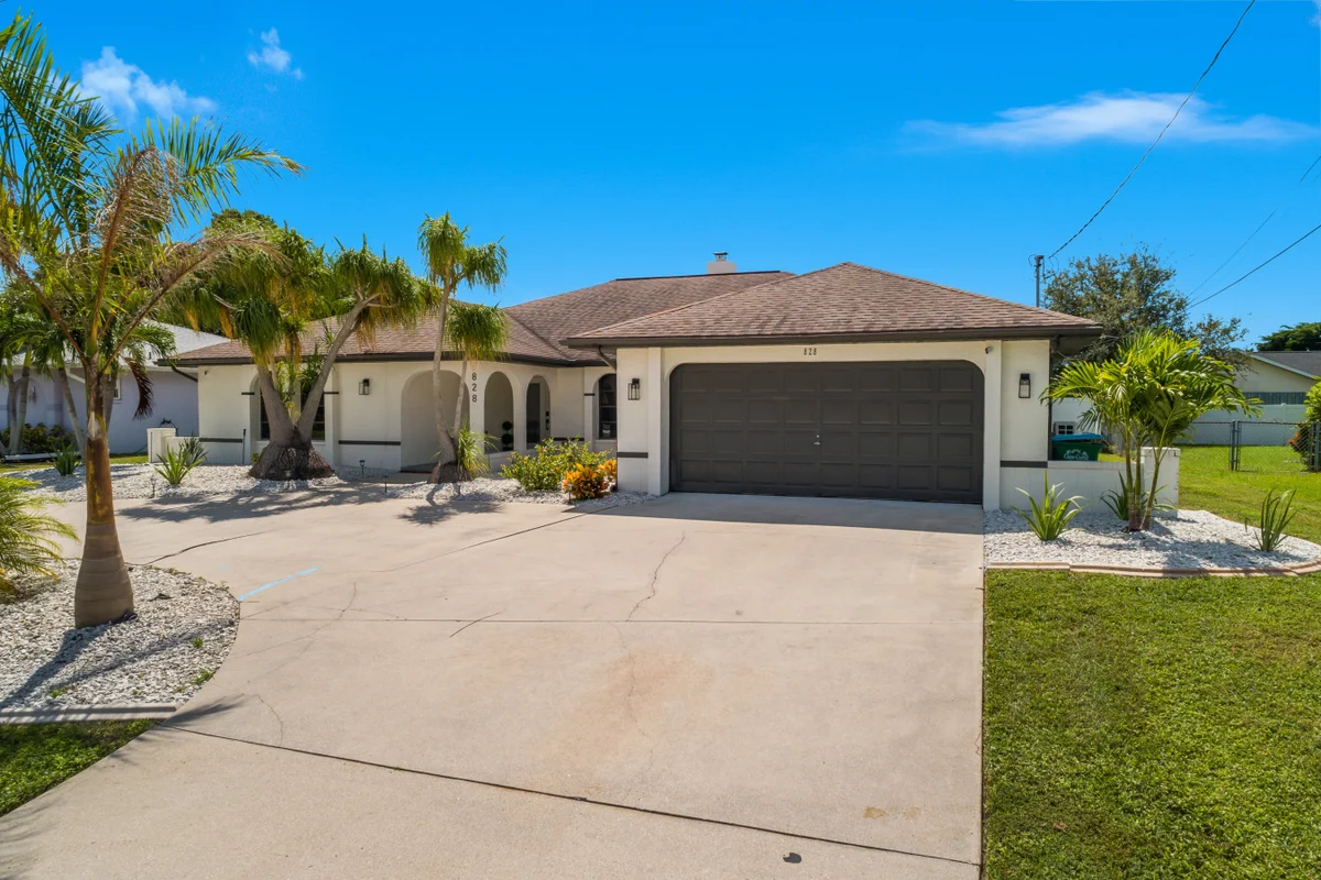 Cape Coral Dream Home – Pool, Games & Mini Golf #24