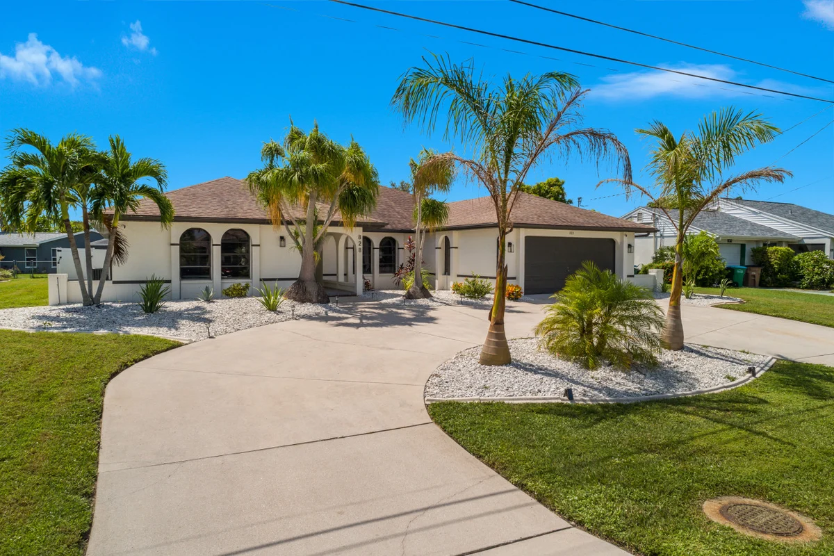 Cape Coral Dream Home – Pool, Games & Mini Golf #29