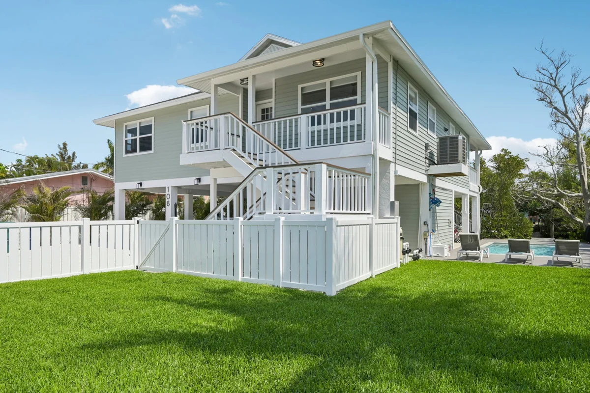 Salt + Sol | Canalfront Retreat w/ Porch + Golf Cart #35
