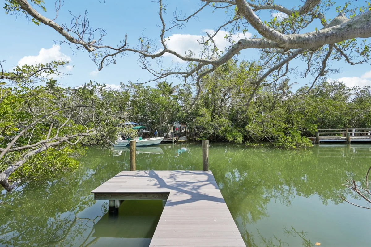 Salt + Sol | Canalfront Retreat w/ Porch + Golf Cart #25