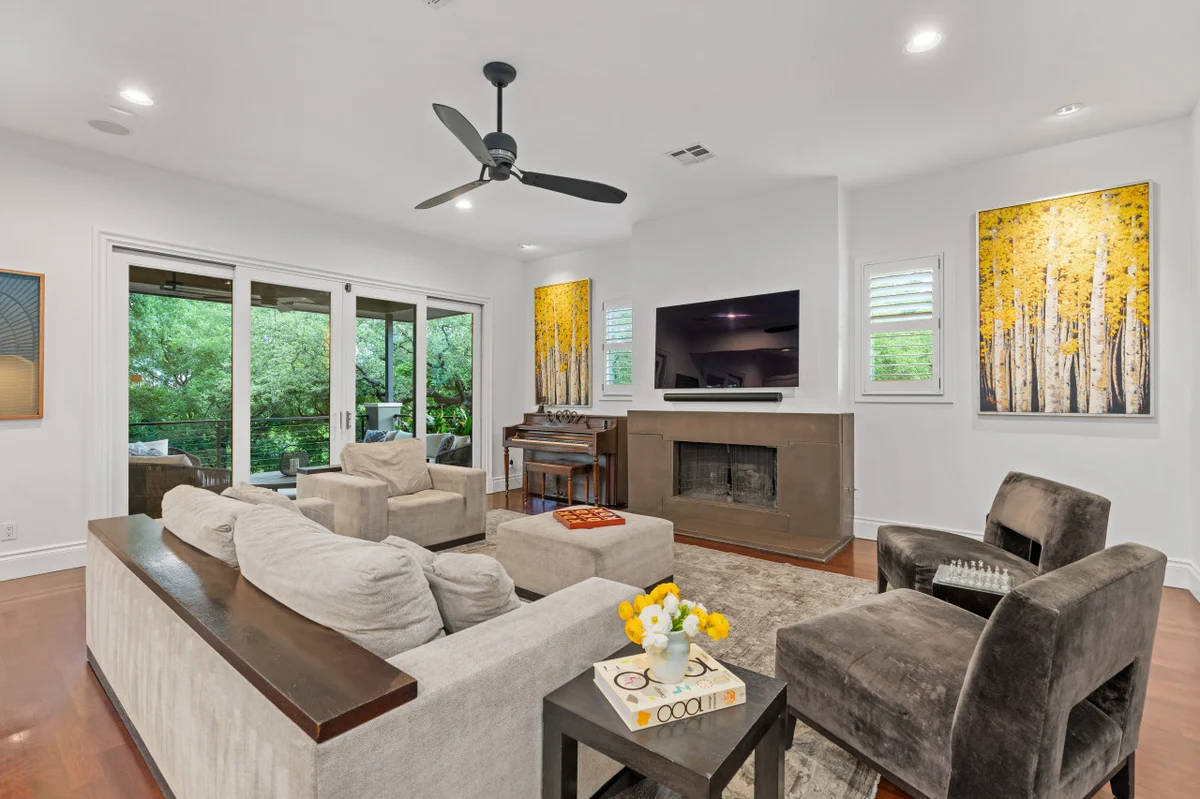 Downtown Retreat: sleeps 24 : 2 Pools/Spas : Gyms : Game Rooms : Fire Pit #23