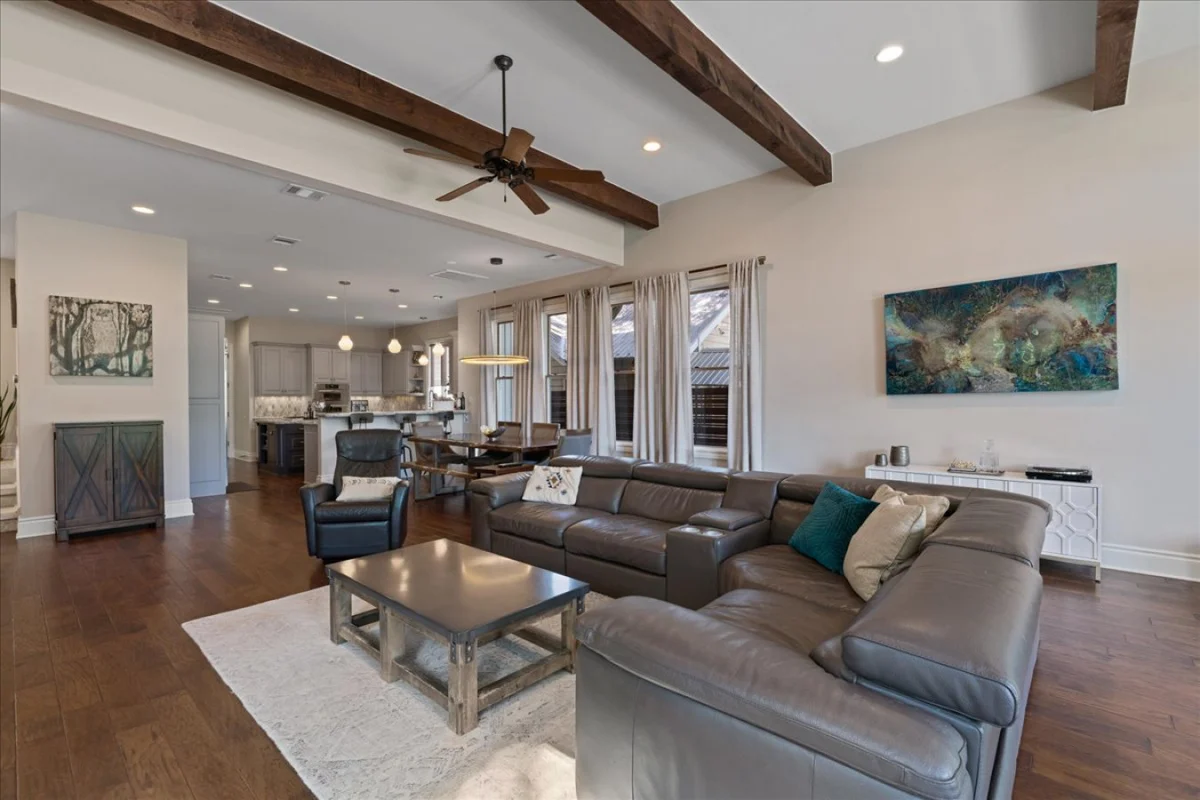 Downtown Retreat: sleeps 24 : 2 Pools/Spas : Gyms : Game Rooms : Fire Pit #43