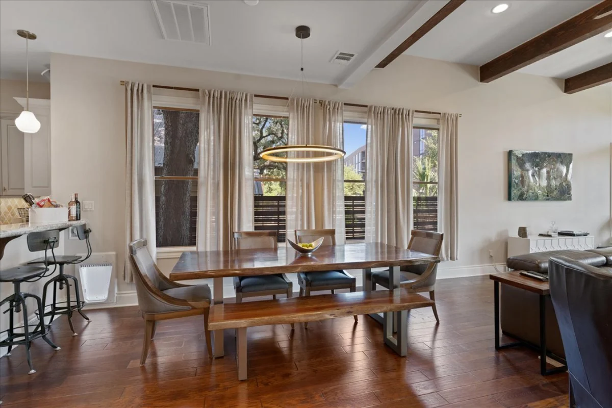 Downtown Retreat: sleeps 24 : 2 Pools/Spas : Gyms : Game Rooms : Fire Pit #37