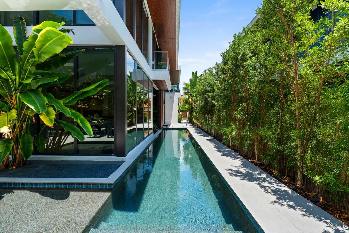 Modern Beach Villa w/ Rooftop Jacuzzi & Pool #39