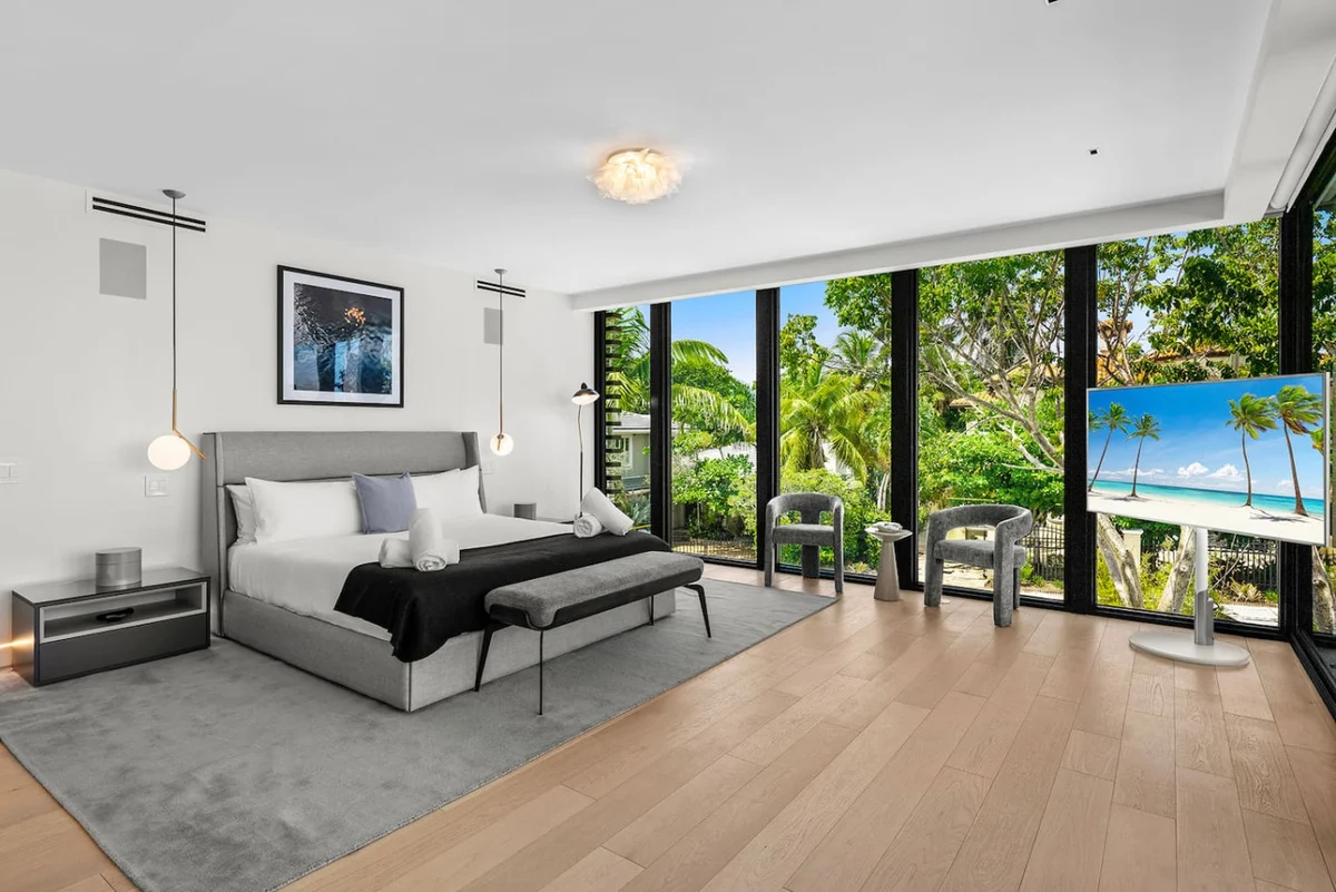 Modern Beach Villa w/ Rooftop Jacuzzi & Pool #22