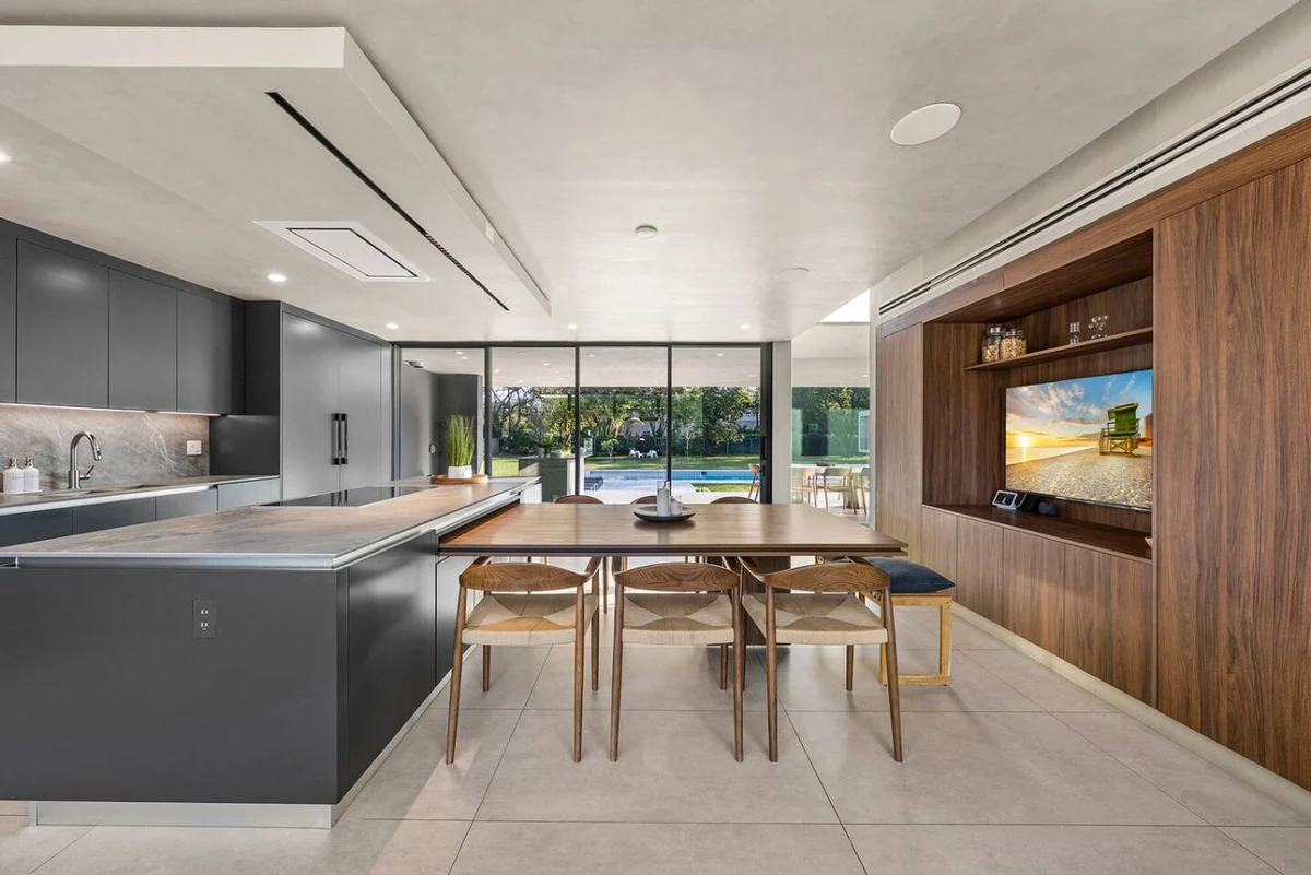 Modern Villa w Pool + Spacious Outdoor Living #3