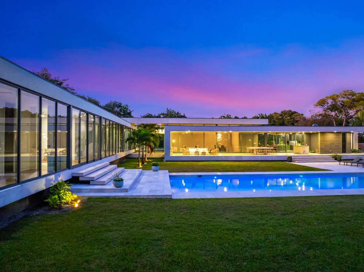 Modern Villa w Pool + Spacious Outdoor Living #21