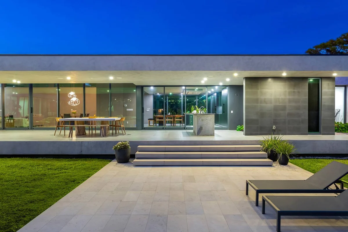 Modern Villa w Pool + Spacious Outdoor Living #34