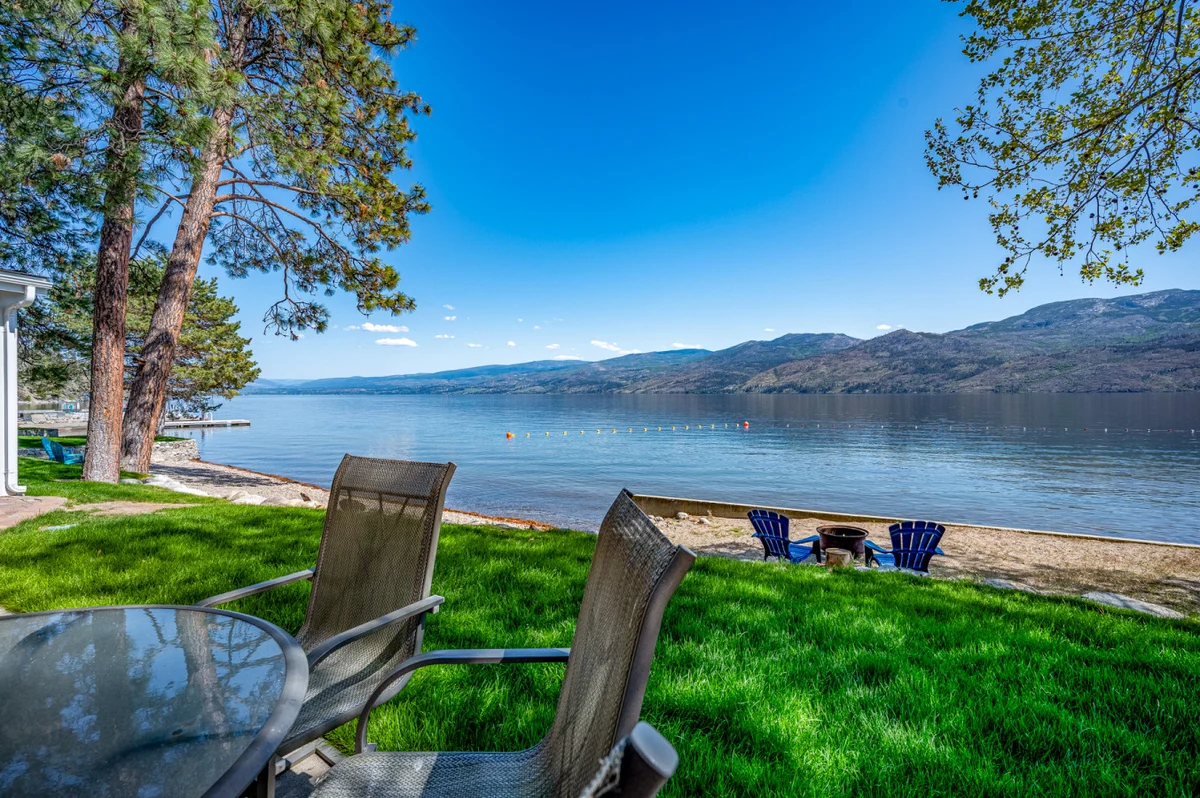 Home in West Kelowna property photo 5