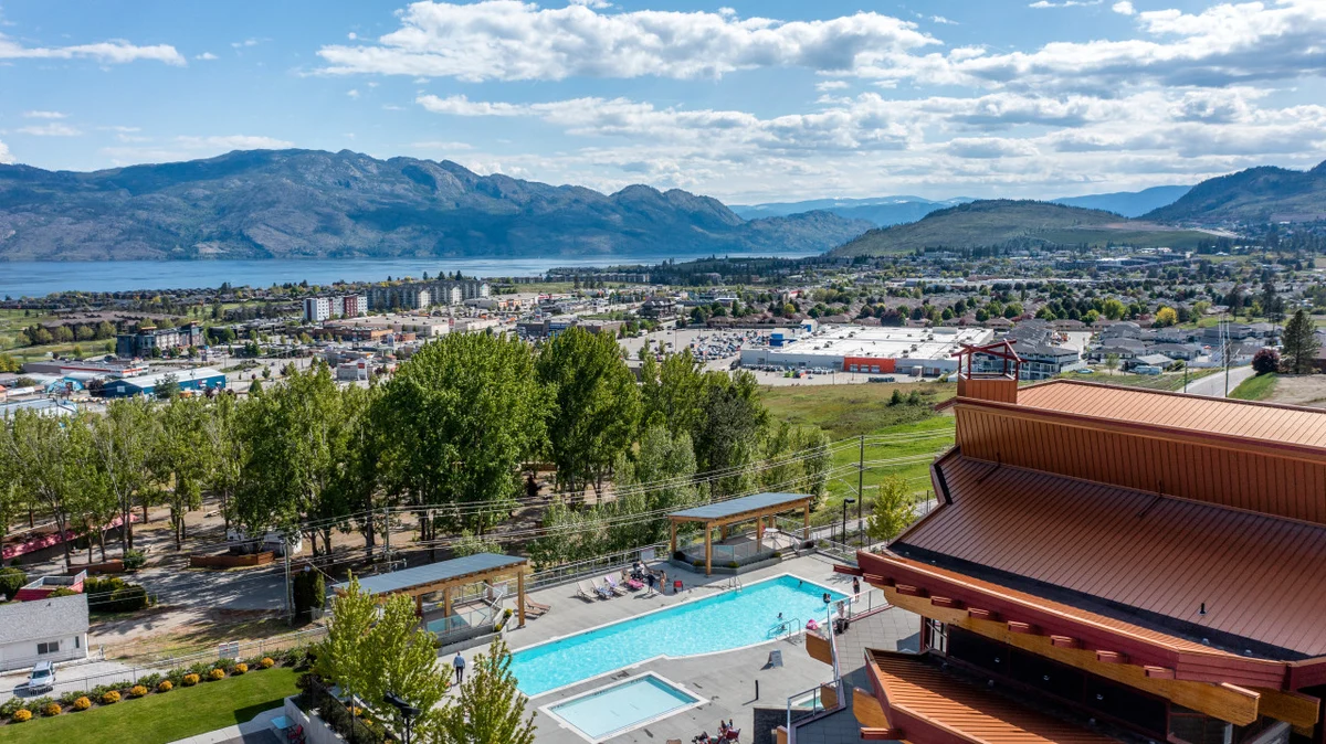 Home in West Kelowna property photo 2