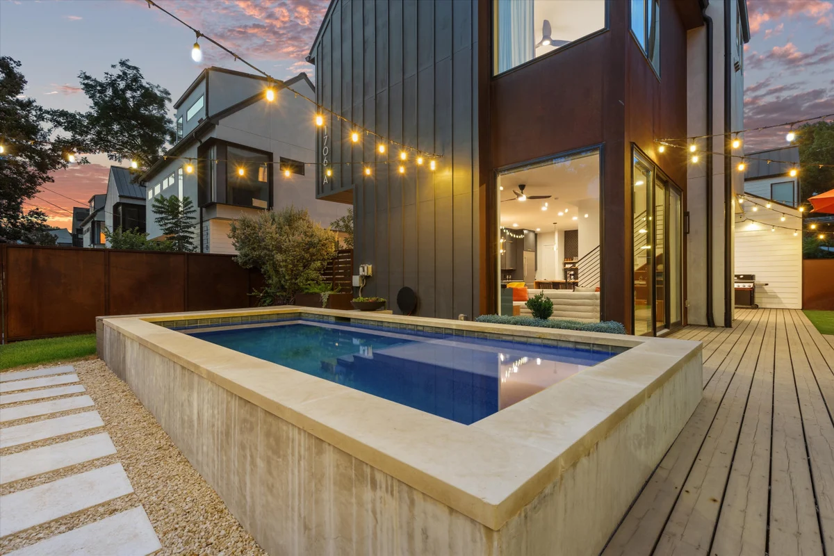 Zilker Homes | 2 Pools, Hot Tub, Fire Pits | Sleeps 18 #85