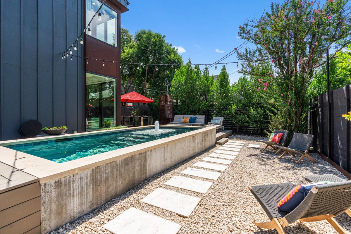 Zilker Homes | 2 Pools, Hot Tub, Fire Pits | Sleeps 18 #153