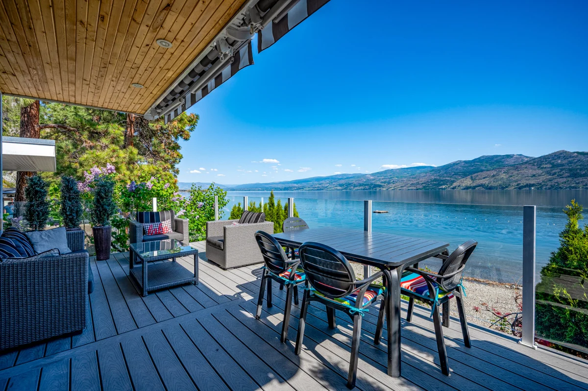 Home in West Kelowna property photo 4