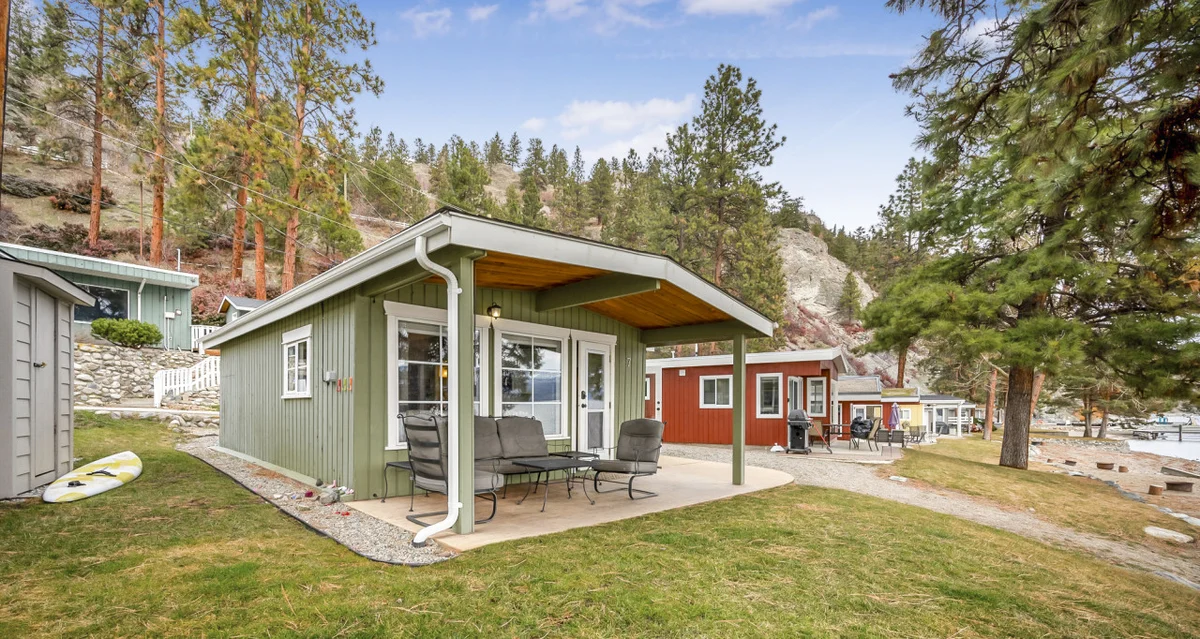 Home in West Kelowna property photo 5