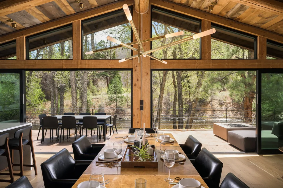 Home in Bellvue property photo 2