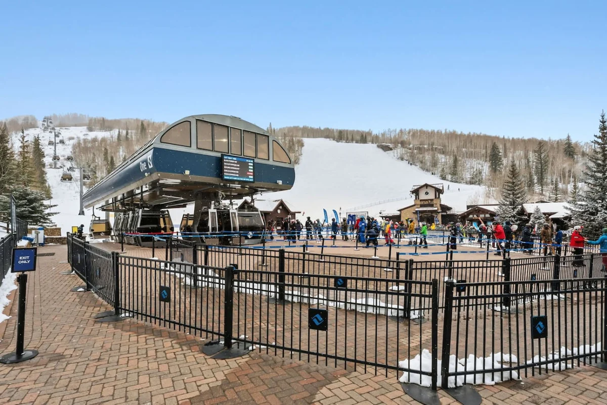 Vail Village Base I Walk to Gondola + Shops I Hot Tub property photo 3