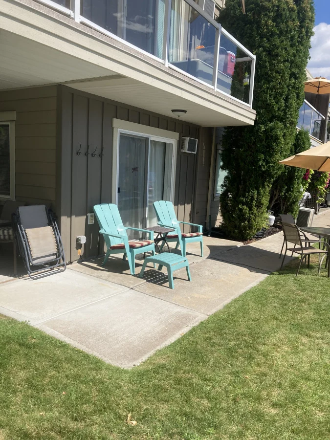 Home in West Kelowna property photo 5