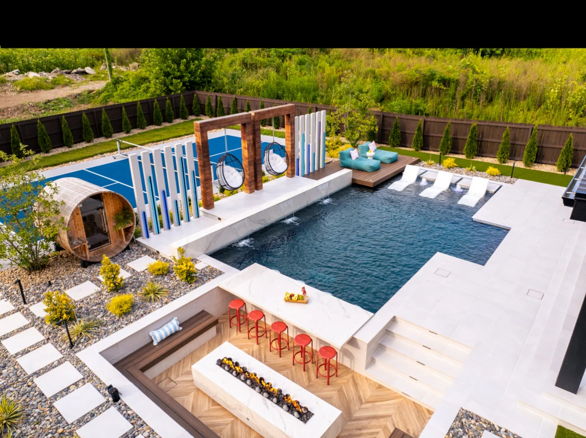 Speakeasy Duo, 2 Luxe Homes, Pools, Big Groups property photo 2