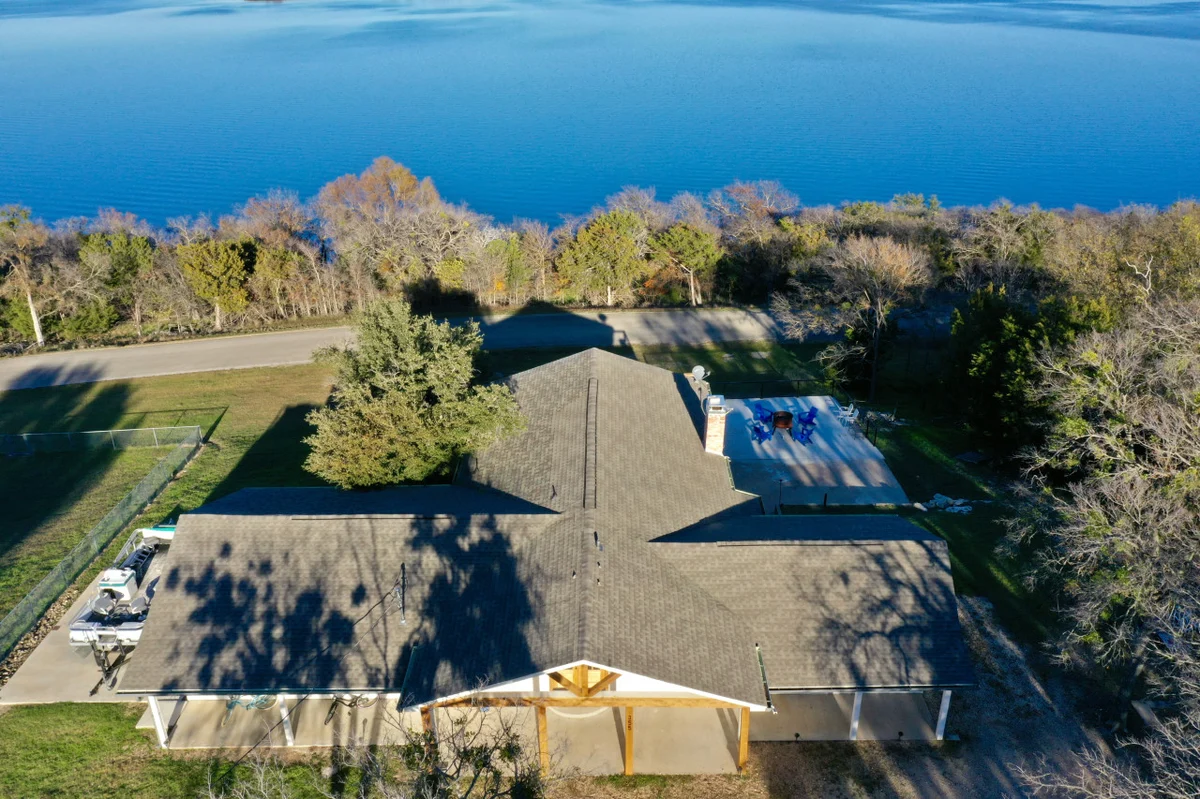 Walk to Lake Whitney Fire Pit BBQ Grill King Bed property photo 2