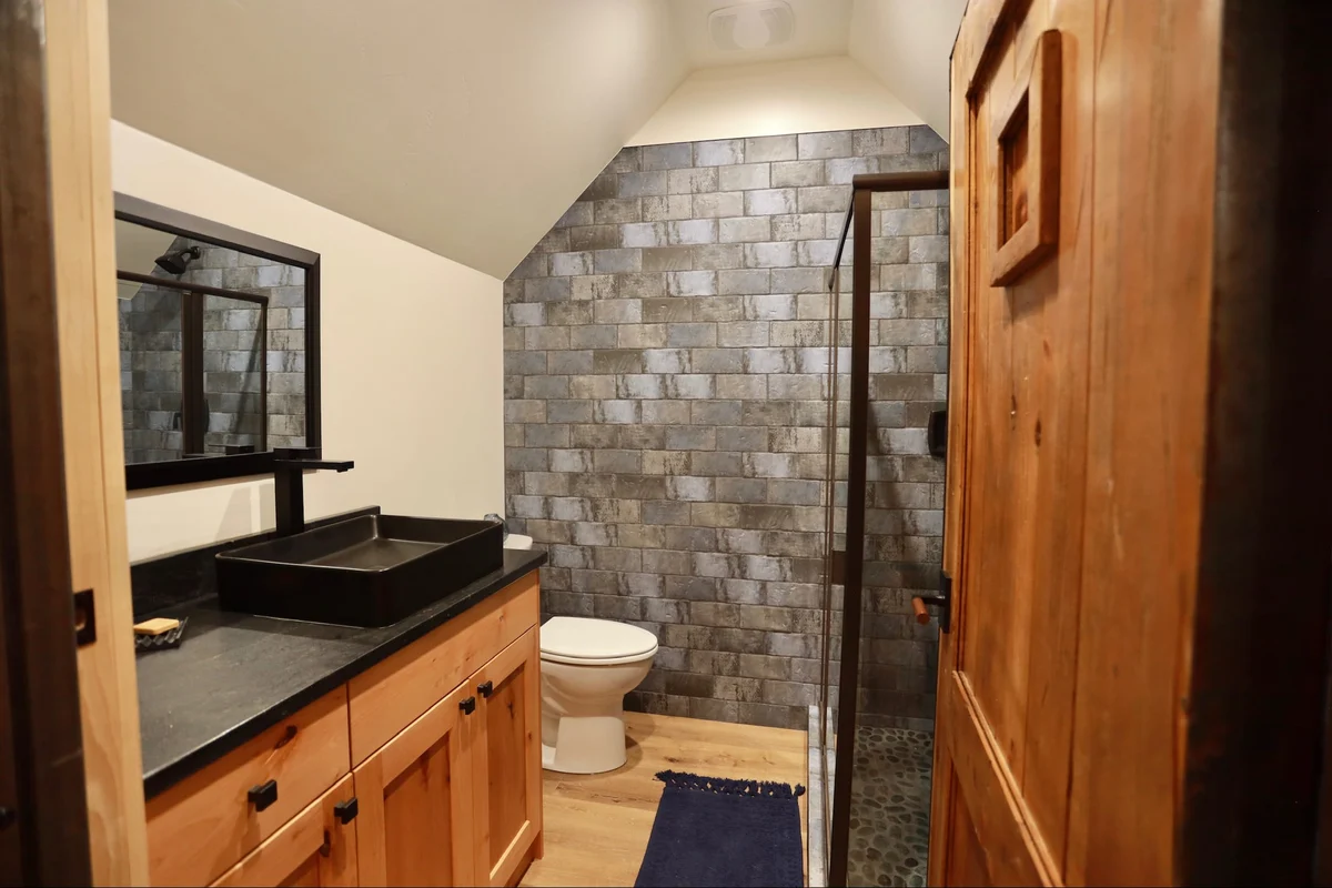 Black Copper Cabin #13