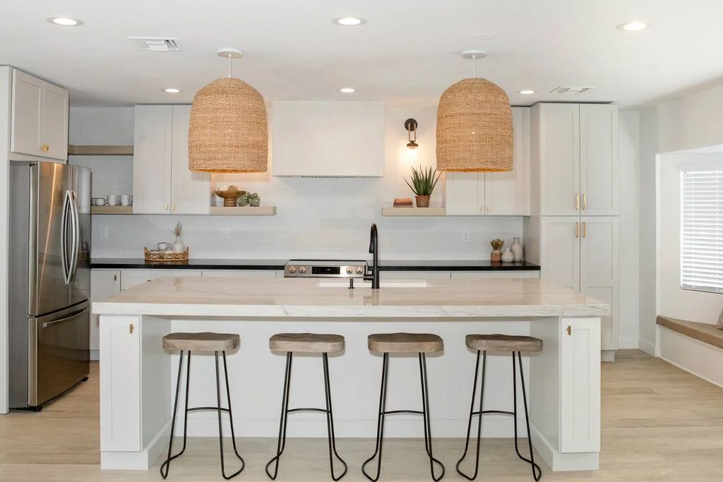 Home in Scottsdale property photo 4