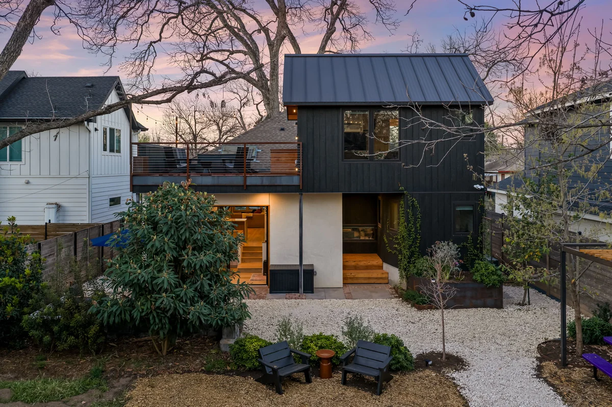 Wander East Austin Willows #21