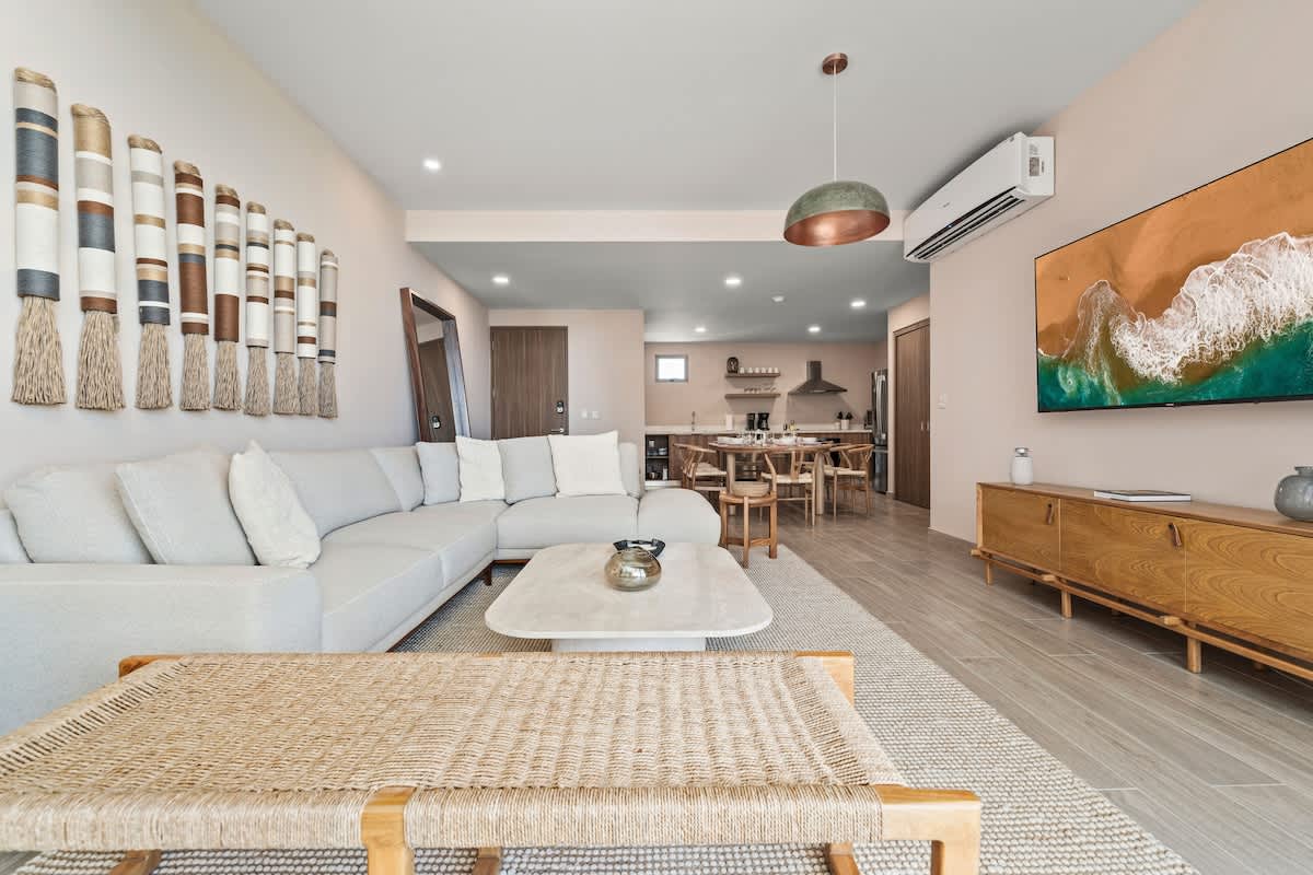 Las Arenas Tides property photo 3