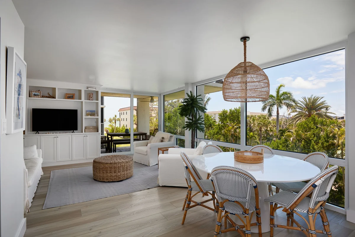 Condo in Sanibel property photo 3