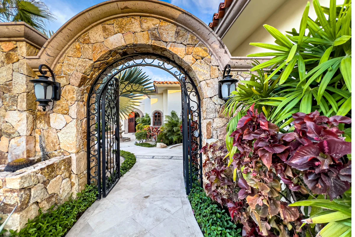 Property in Cabo San Lucas property photo 4