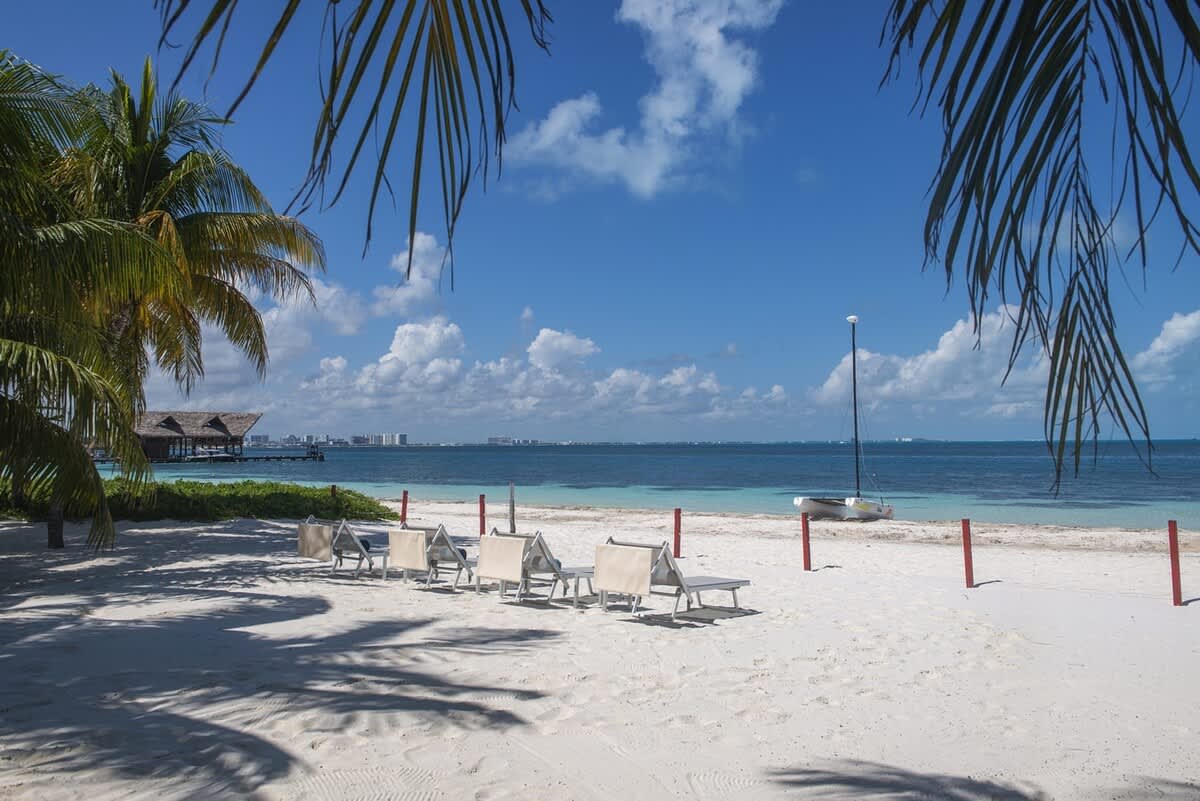 Wander Cancun Beach #5