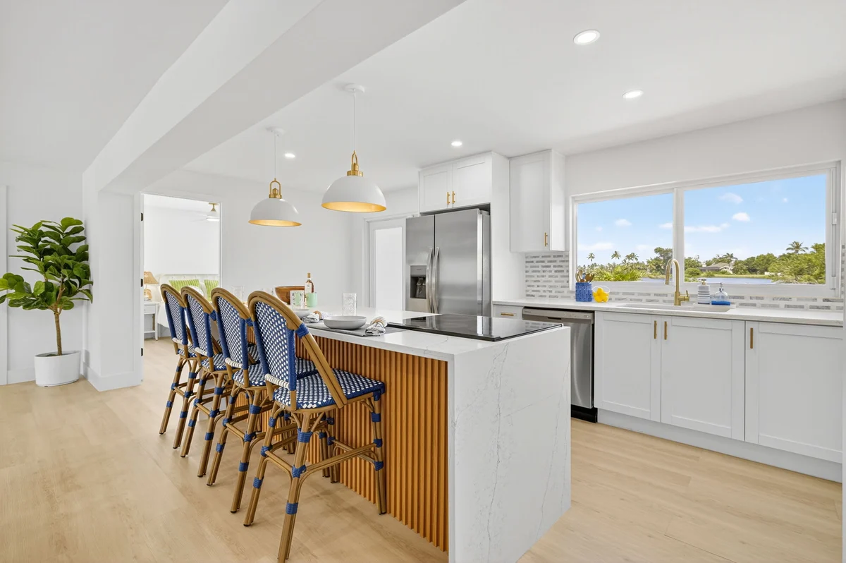 Home in Sanibel property photo 5