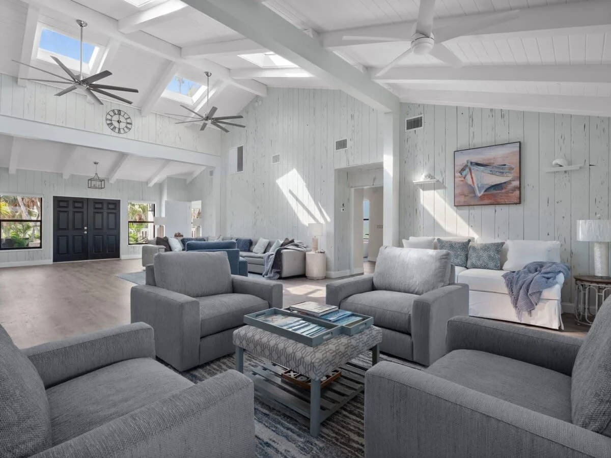 Property in Sanibel property photo 2