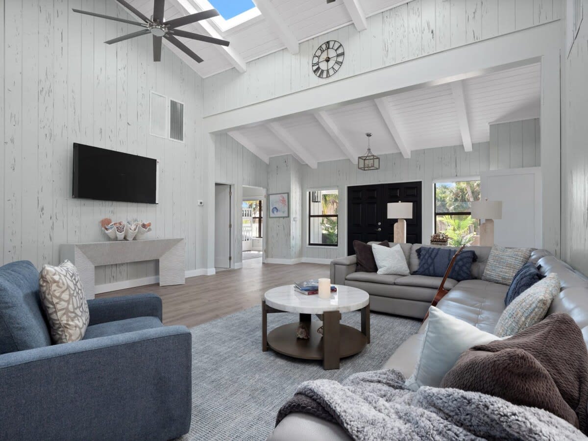 Property in Sanibel property photo 3
