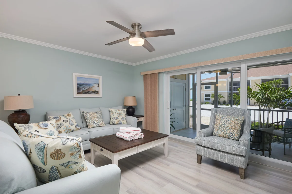 Condo in Sanibel property photo 3