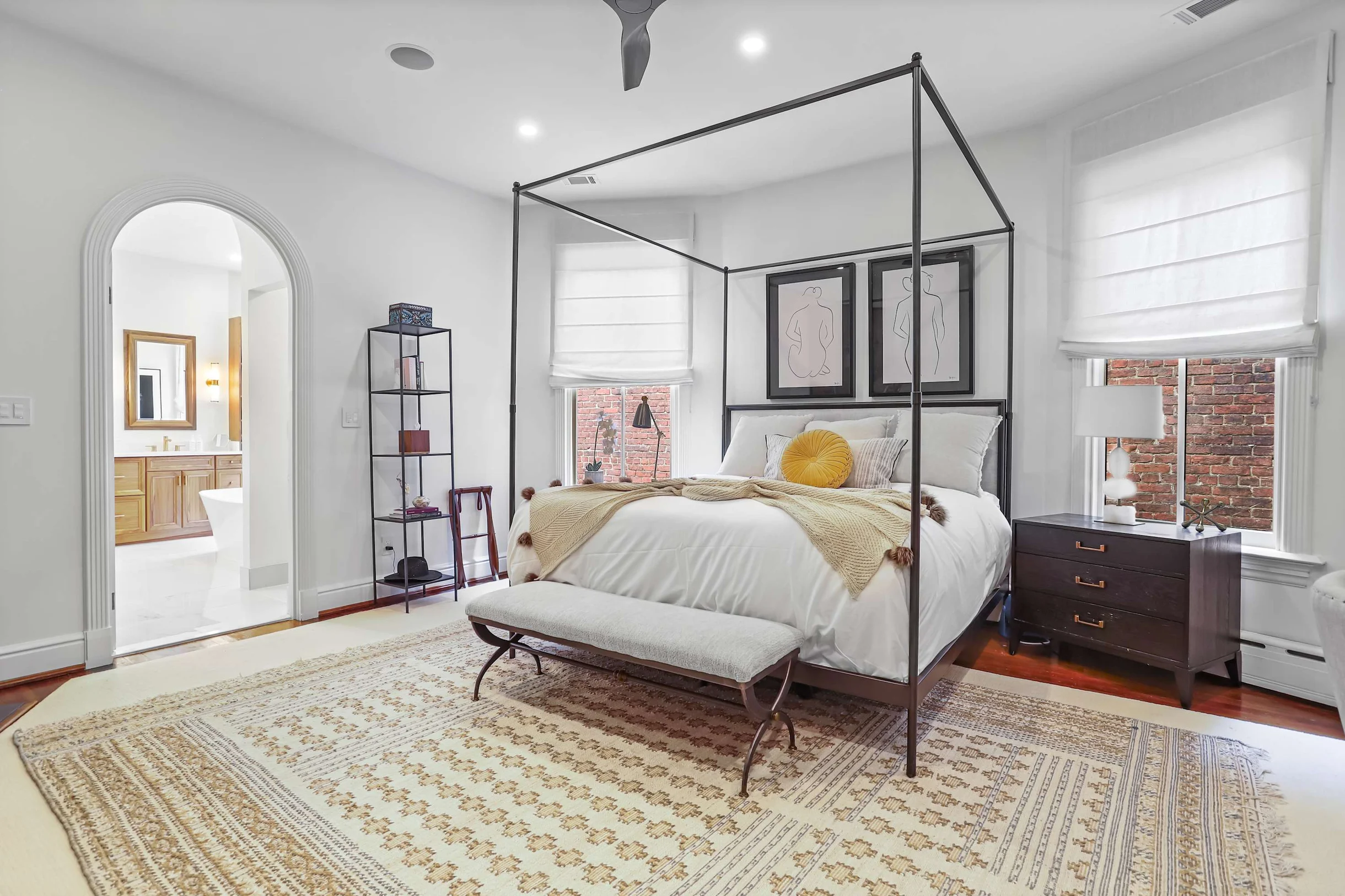 Home in District of Columbia property photo 3