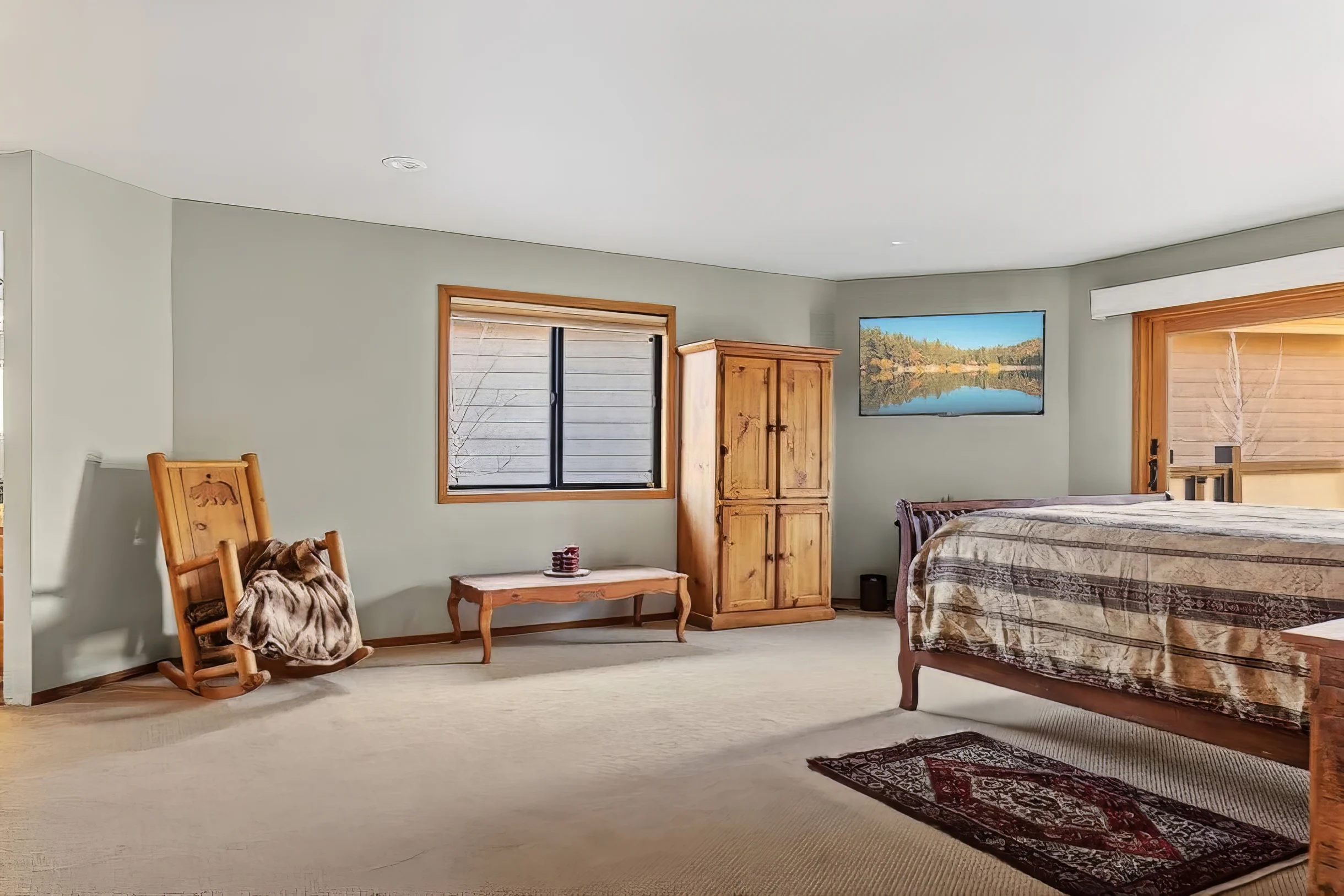 Roaring Lion Luxury Lodge| Lake Views & Hot tub #37