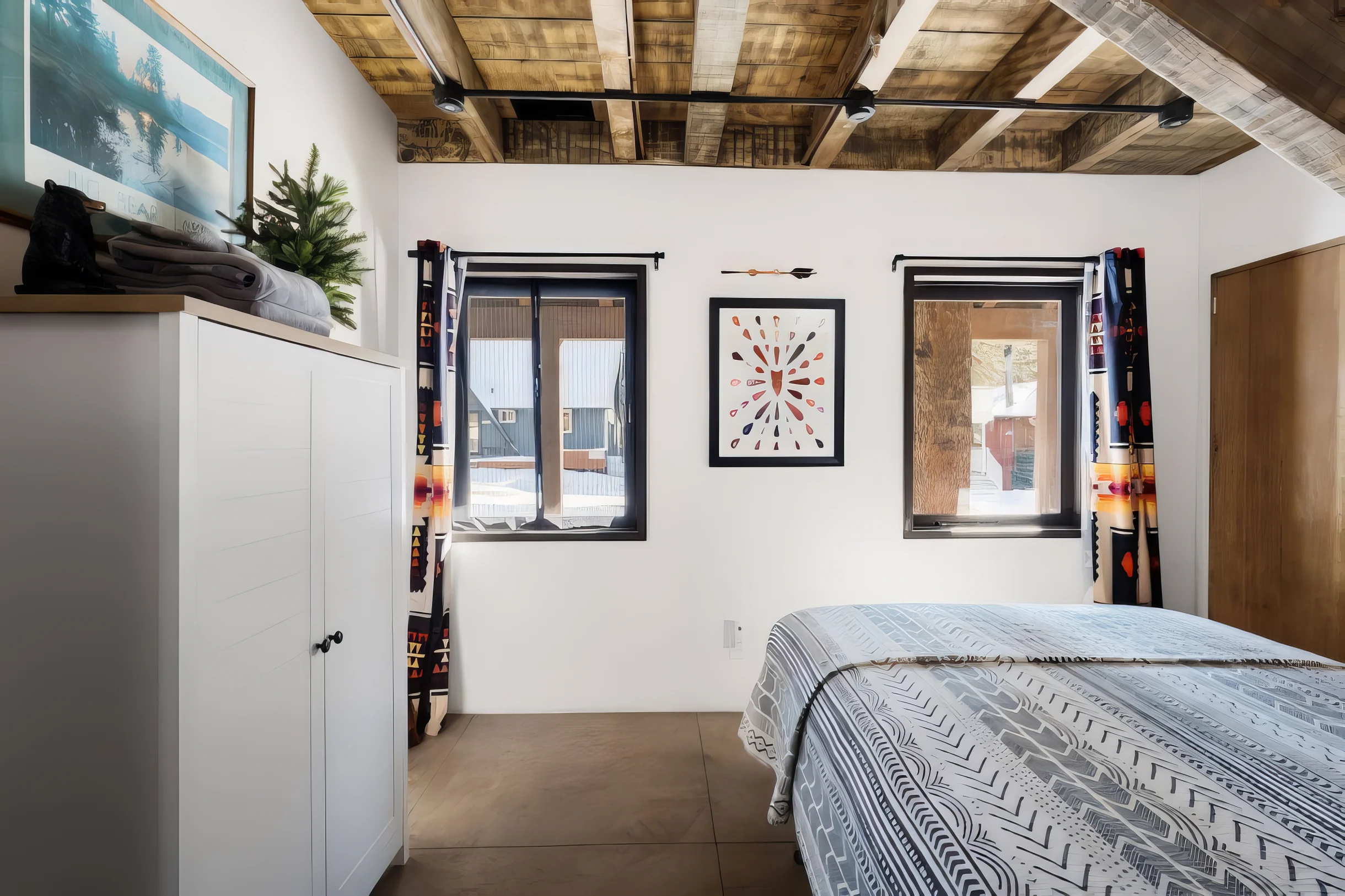 Dream Catcher| Modern Rustic, Hot Tub & EV #23